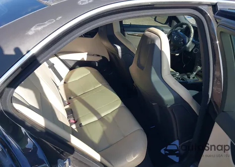 2009 Mercedes-Benz C 63 Amg из США, поврежденный, VIN WDDGF77X29F297748